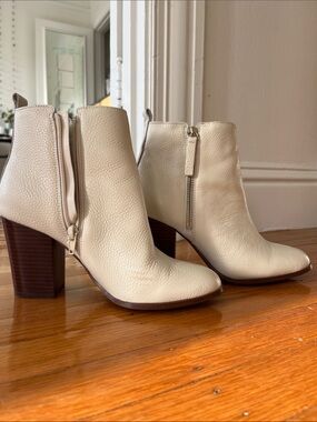 Aldo Nomiflex Women's Cream Leather Ankle Boots with Block Heel